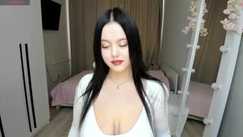 Betty online show from September 2025 01:13:01 PM