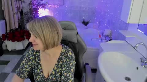 Betty online show from April 2026 01:27:01 AM