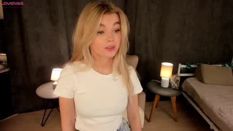 Maddie online show from December 2024 03:41:02 PM