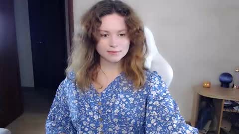 Betty online show from September 2025 08:11:02 PM