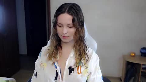 Betty online show from October 2025 09:35:02 PM