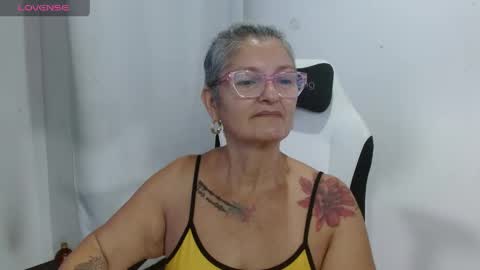 Snapshot of bety_cum3 chatting on May 2026 11:15:01 AM bibiana online show from May 2026 11:15:01 AM