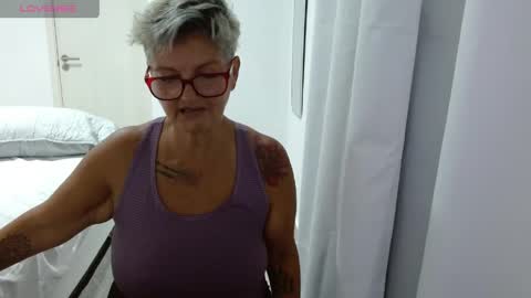 Snapshot of bety_cum3 chatting on May 2026 05:19:02 PM bibiana online show from May 2026 05:19:02 PM