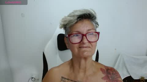 Snapshot of bety_cum3 chatting on June 2026 10:21:02 AM bibiana online show from June 2026 10:21:02 AM