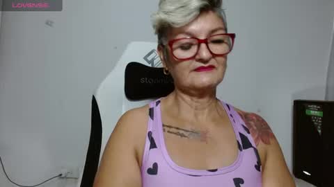 Snapshot of bety_cum3 chatting on June 2026 01:09:02 PM bibiana online show from June 2026 01:09:02 PM