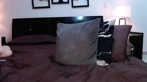 Catalina online show from January 2025 12:54:01 AM