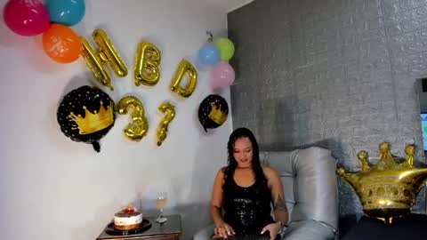 Snapshot of betzabeth_miller chatting on January 2025 05:02:01 AM betzabeth miller online show from January 2025 05:02:01 AM
