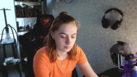 Snapshot of beverly_yay chatting on May 2026 04:58:02 PM beverly_yay online show from May 2026 04:58:02 PM