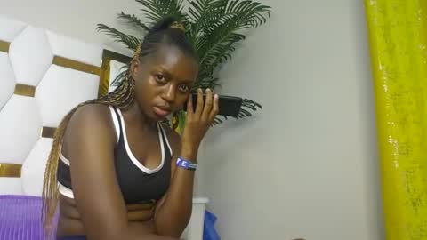 Snapshot of beverlyne5 chatting on February 2025 08:57:01 PM beverly online show from February 2025 08:57:01 PM