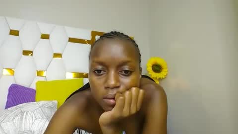 Snapshot of beverlyne5 chatting on February 2025 12:04:02 AM beverly online show from February 2025 12:04:02 AM