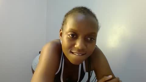 Snapshot of beverlyne5 chatting on March 2025 12:38:01 AM beverly online show from March 2025 12:38:01 AM