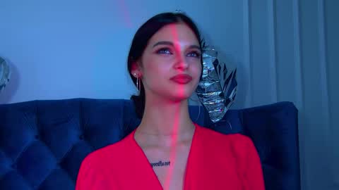 Beverly online show from February 2025 04:31:01 PM