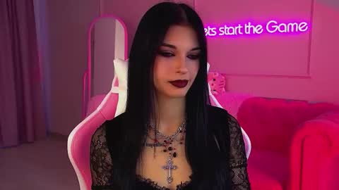 Beverly online show from September 2025 06:24:01 AM