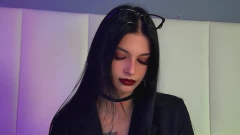 Beverly online show from February 2026 07:09:01 PM