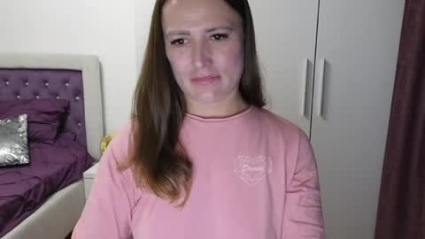   BeyonceDoll       Twitter DollBeyonce    online show from April 2026 05:47:01 PM