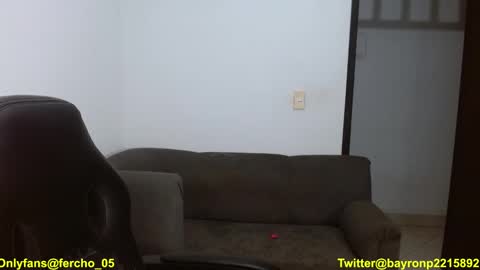 Snapshot of bfernando_05 chatting on January 2025 07:07:01 AM BAYRON online show from January 2025 07:07:01 AM