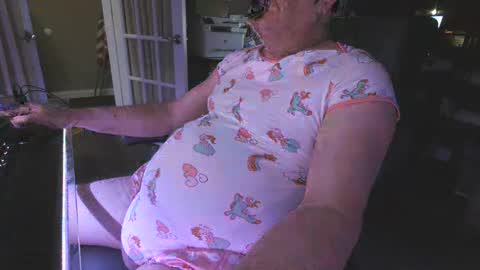 Redmoon online show from February 2025 02:37:01 AM