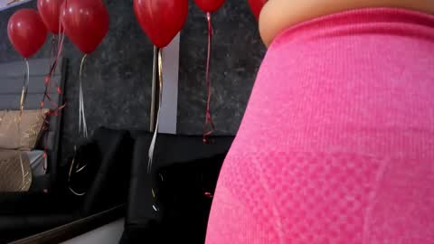Snapshot of bianca_bella_ chatting on February 2025 11:08:02 PM BESHA... online show from February 2025 11:08:02 PM