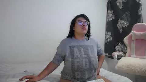 Snapshot of bianca_boobs chatting on October 2025 09:39:02 AM Bianca Tuesday to Sunday from 2am to 6am UTC-5 online show from October 2025 09:39:02 AM