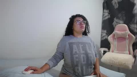 Snapshot of bianca_boobs chatting on October 2025 09:21:01 AM Bianca Tuesday to Sunday from 2am to 6am UTC-5 online show from October 2025 09:21:01 AM