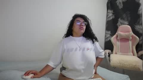 Snapshot of bianca_boobs chatting on October 2025 09:20:01 AM Bianca Tuesday to Sunday from 2am to 6am UTC-5 online show from October 2025 09:20:01 AM