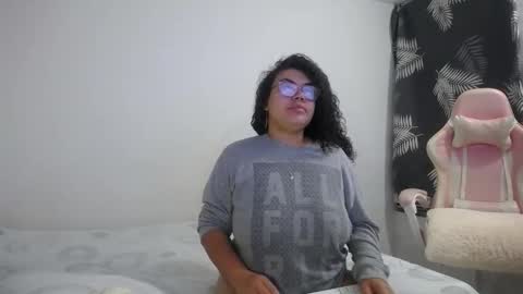 Snapshot of bianca_boobs chatting on October 2025 09:10:01 AM Bianca Tuesday to Sunday from 2am to 6am UTC-5 online show from October 2025 09:10:01 AM