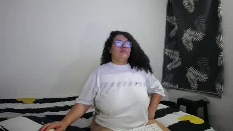 Snapshot of bianca_boobs chatting on May 2026 09:15:01 AM Bianca Tuesday to Sunday from 2am to 6am UTC-5 online show from May 2026 09:15:01 AM