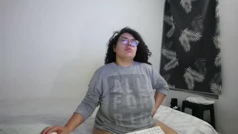 Snapshot of bianca_boobs chatting on May 2026 09:13:02 AM Bianca Tuesday to Sunday from 2am to 6am UTC-5 online show from May 2026 09:13:02 AM