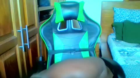 bianca ebony online show from December 2024 07:16:01 PM