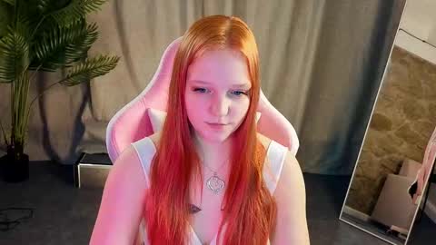 Snapshot of bianca_touch chatting on March 2026 07:04:02 AM Candace online show from March 2026 07:04:02 AM