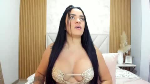 bianca online show from September 2025 01:54:01 AM