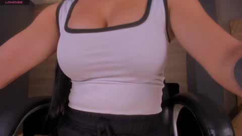 Bianca Pierce online show from January 2025 11:49:01 AM