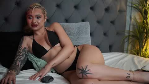 Snapshot of biankaviper chatting on June 2026 08:00:02 PM Bianka online show from June 2026 08:00:02 PM
