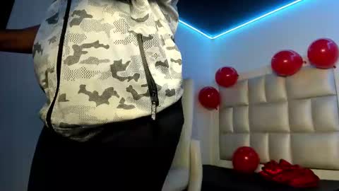 bibiana_js_ online show from February 2026 12:15:01 PM