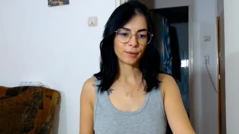 Snapshot of bibitina chatting on September 2025 05:14:02 PM innasugarwild online show from September 2025 05:14:02 PM