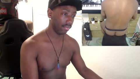 BicepsandFrot online show from March 2025 11:55:02 AM