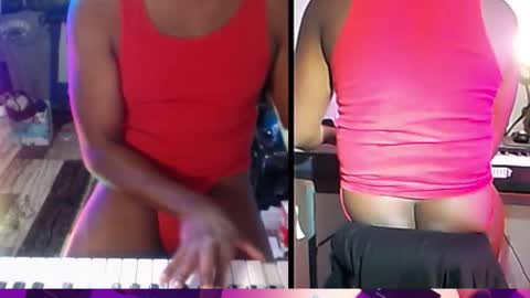 BicepsandFrot online show from November 2025 03:07:01 AM