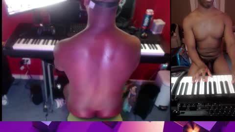 BicepsandFrot online show from February 2026 06:40:02 AM