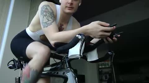 bicyclesocks online show from April 2026 02:03:01 PM