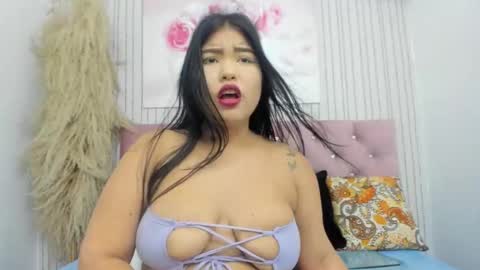 big_ass_18x online show from November 2025 11:25:01 PM