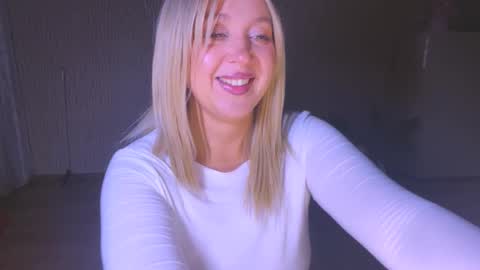 Eva online show from December 2025 02:27:01 AM