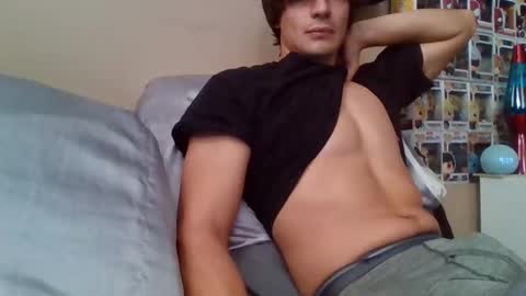 big_zeke609 online show from November 2025 02:18:02 PM