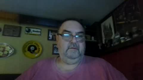 Snapshot of bigbear1971 chatting on December 2024 04:29:02 PM bigbear1971 online show from December 2024 04:29:02 PM