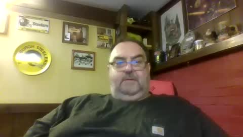 Snapshot of bigbear1971 chatting on December 2024 07:27:02 AM bigbear1971 online show from December 2024 07:27:02 AM