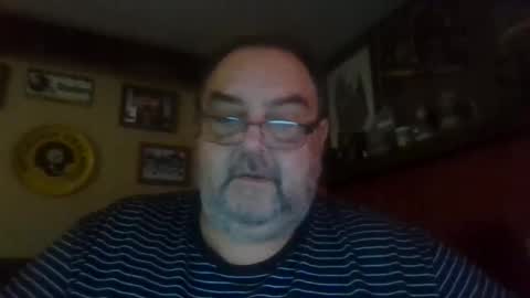 Snapshot of bigbear1971 chatting on December 2024 08:51:01 PM bigbear1971 online show from December 2024 08:51:01 PM