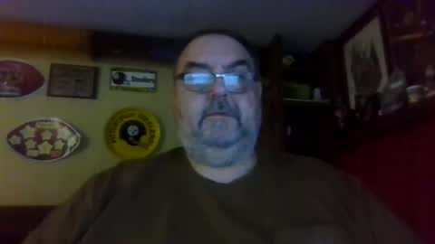 Snapshot of bigbear1971 chatting on December 2024 05:08:02 PM bigbear1971 online show from December 2024 05:08:02 PM
