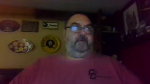 Snapshot of bigbear1971 chatting on December 2024 08:43:01 PM bigbear1971 online show from December 2024 08:43:01 PM