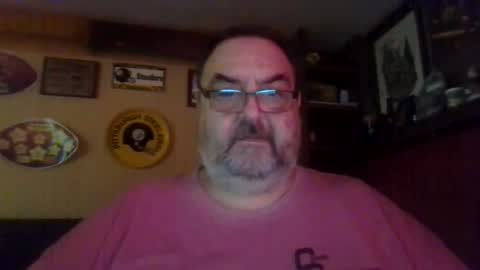 Snapshot of bigbear1971 chatting on December 2024 02:53:01 PM bigbear1971 online show from December 2024 02:53:01 PM