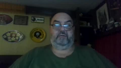 Snapshot of bigbear1971 chatting on December 2024 10:45:01 PM bigbear1971 online show from December 2024 10:45:01 PM