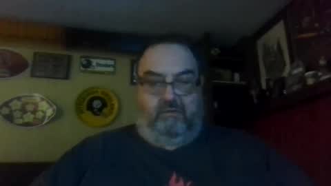 Snapshot of bigbear1971 chatting on January 2025 07:17:01 PM bigbear1971 online show from January 2025 07:17:01 PM